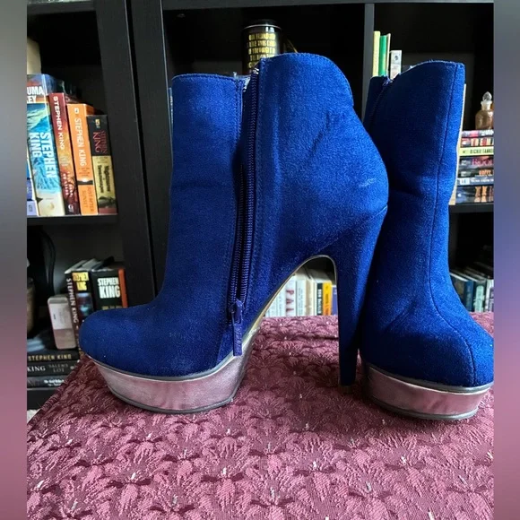Blue faux suede silver accent heeled booties - Picture 3 of 5